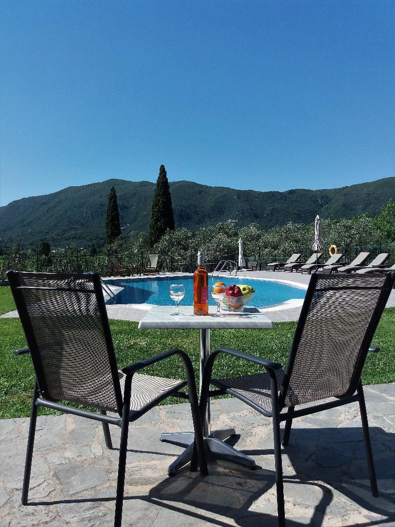 Ziogas Luxury Apartment's Dassia (Corfu)
